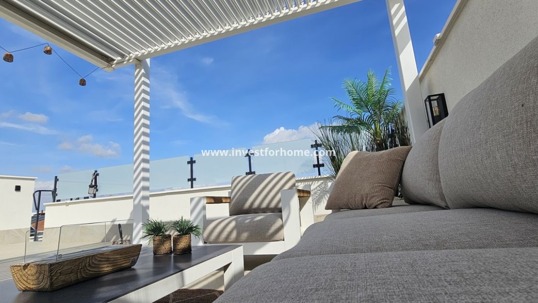 Vente - Villa - Dolores - Sector 4