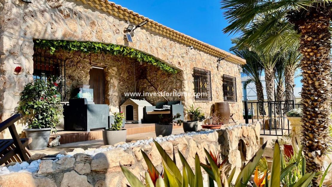 Vente - Villa - Fortuna - Inland