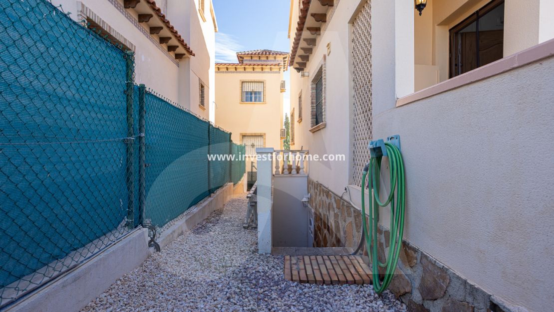 Vente - Villa - Guardamar del Segura - El Raso