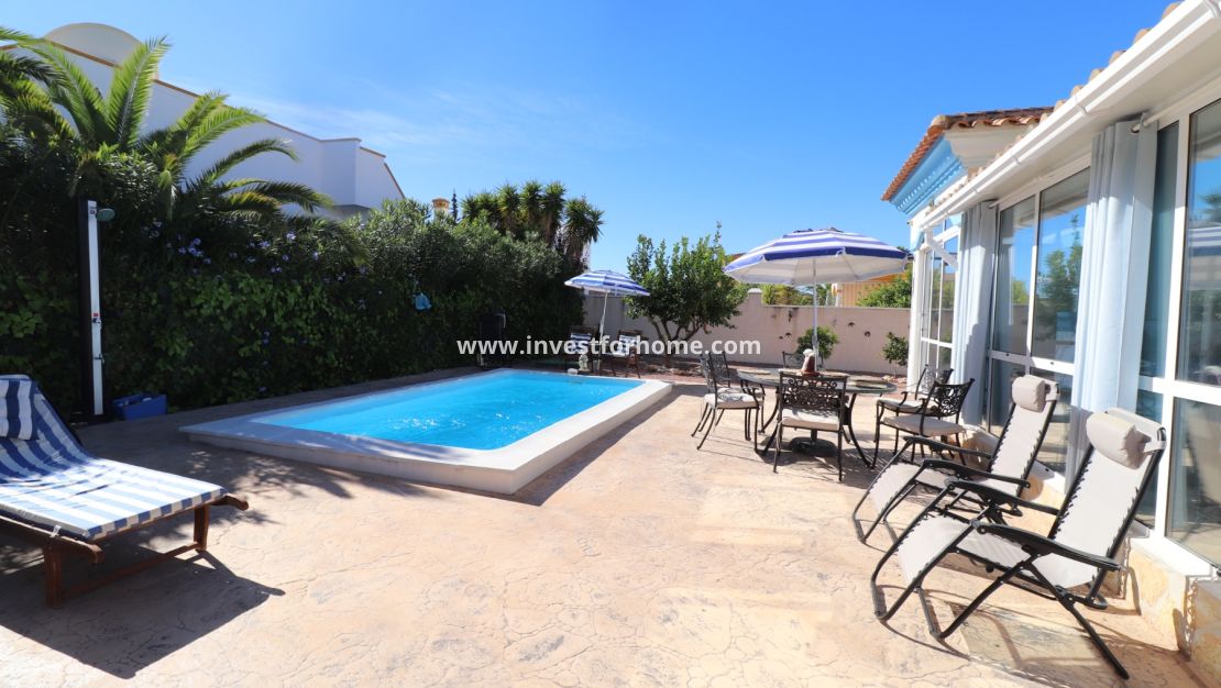 Vente - Villa - Hondón de las Nieves - Inland