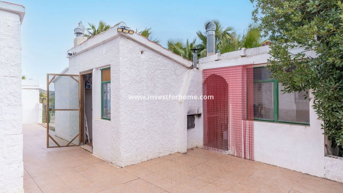 Vente - Villa - Hondón de las Nieves - Inland