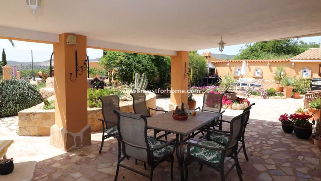 Vente - Villa - Hondón de las Nieves - Inland