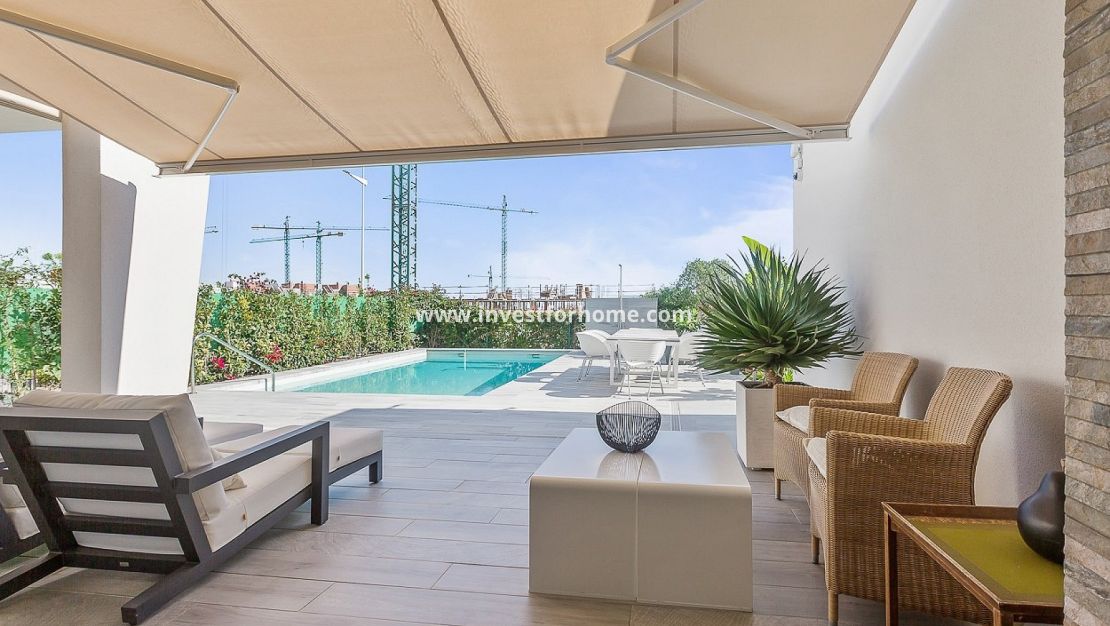 Vente - Villa - La Finca Golf Resort - Inland