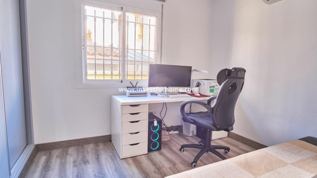 Vente - Villa - Los Montesinos - Costa Blanca