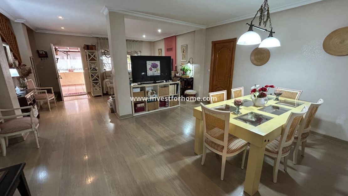 Vente - Villa - Los Montesinos - Costa Blanca