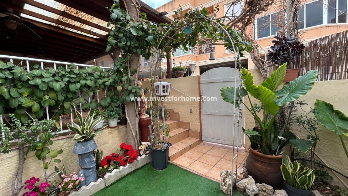 Vente - Villa - Los Montesinos - Costa Blanca