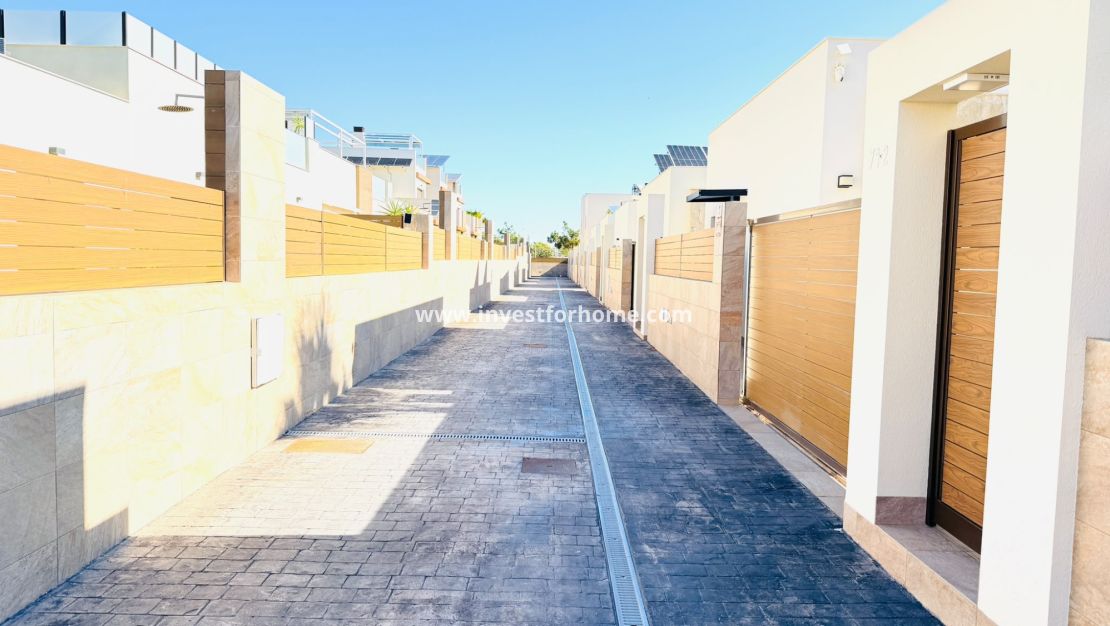 Vente - Villa - Los Montesinos - La Herrada