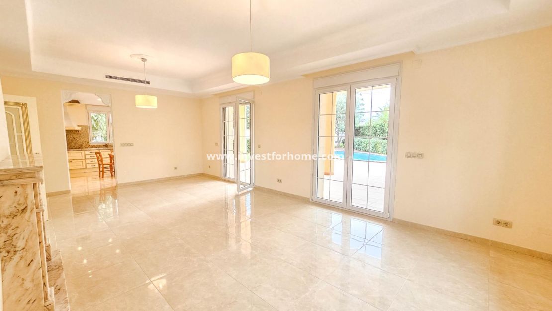 Vente - Villa - Orihuela Costa - Cabo Roig