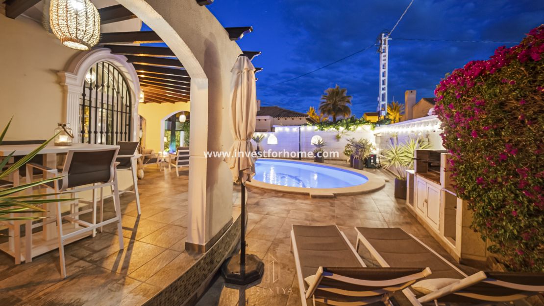 Vente - Villa - Orihuela Costa - Cabo Roig