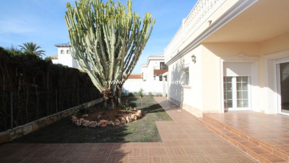 Vente - Villa - Orihuela Costa - Costa Blanca