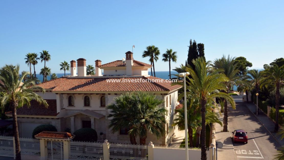 Vente - Villa - Orihuela Costa - Costa Blanca