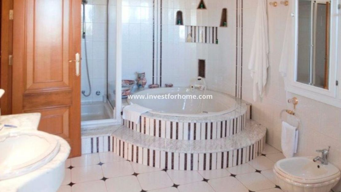 Vente - Villa - Orihuela Costa - Costa Blanca