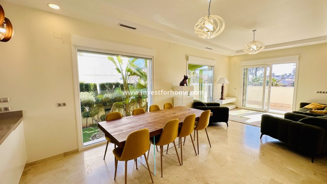 Vente - Villa - Orihuela Costa - Costa Blanca