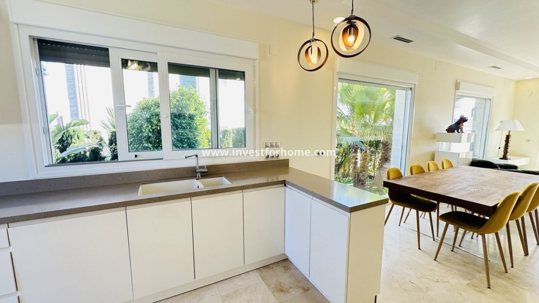 Vente - Villa - Orihuela Costa - Costa Blanca