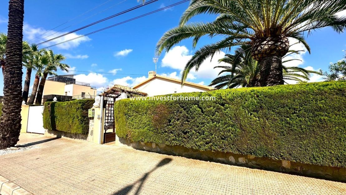 Vente - Villa - Orihuela Costa - Costa Blanca