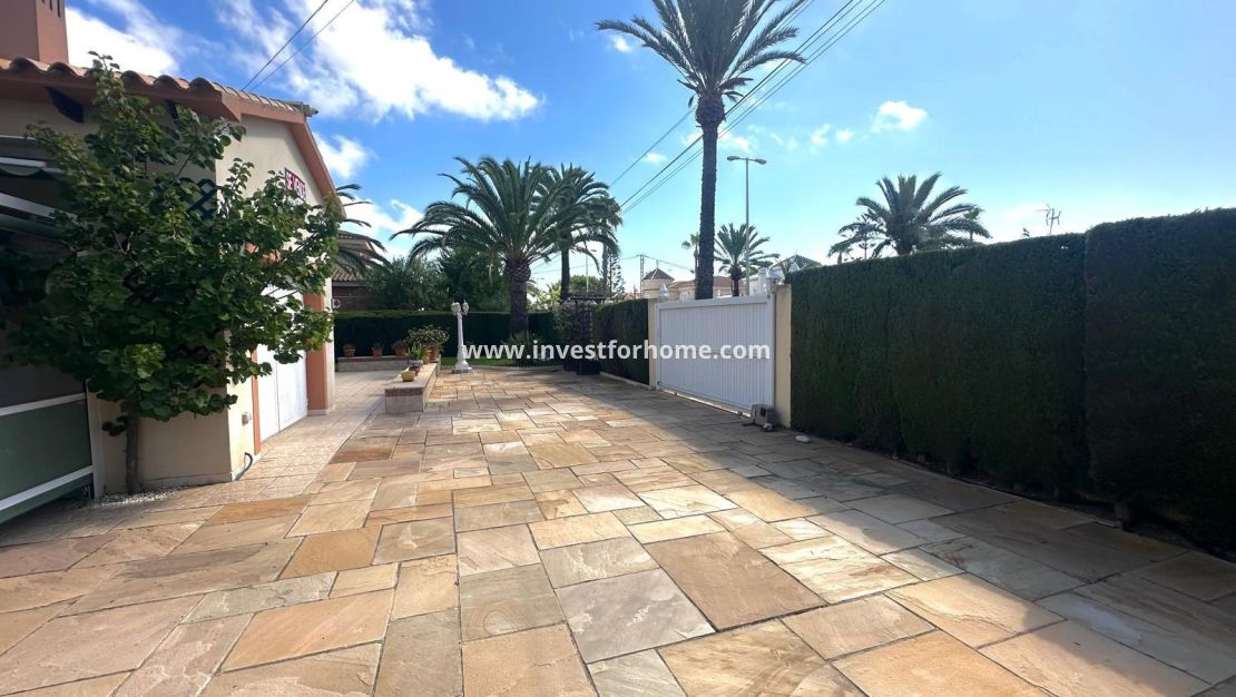 Vente - Villa - Orihuela Costa - Costa Blanca