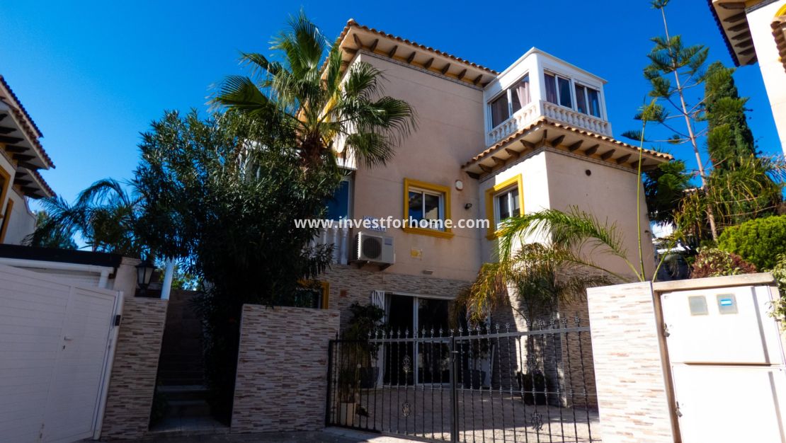Vente - Villa - Orihuela Costa - Costa Blanca