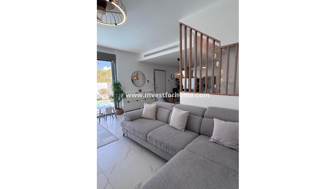 Vente - Villa - Orihuela Costa - Costa Blanca