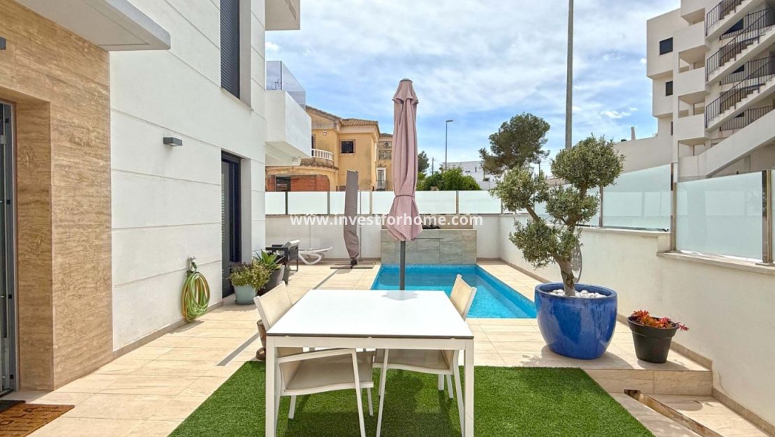Vente - Villa - Orihuela Costa - Costa Blanca