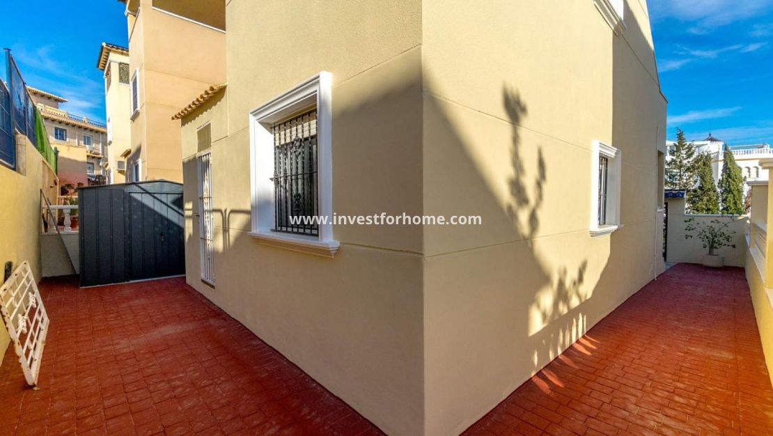 Vente - Villa - Orihuela Costa - Costa Blanca