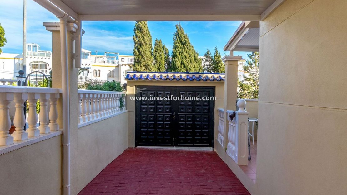 Vente - Villa - Orihuela Costa - Costa Blanca