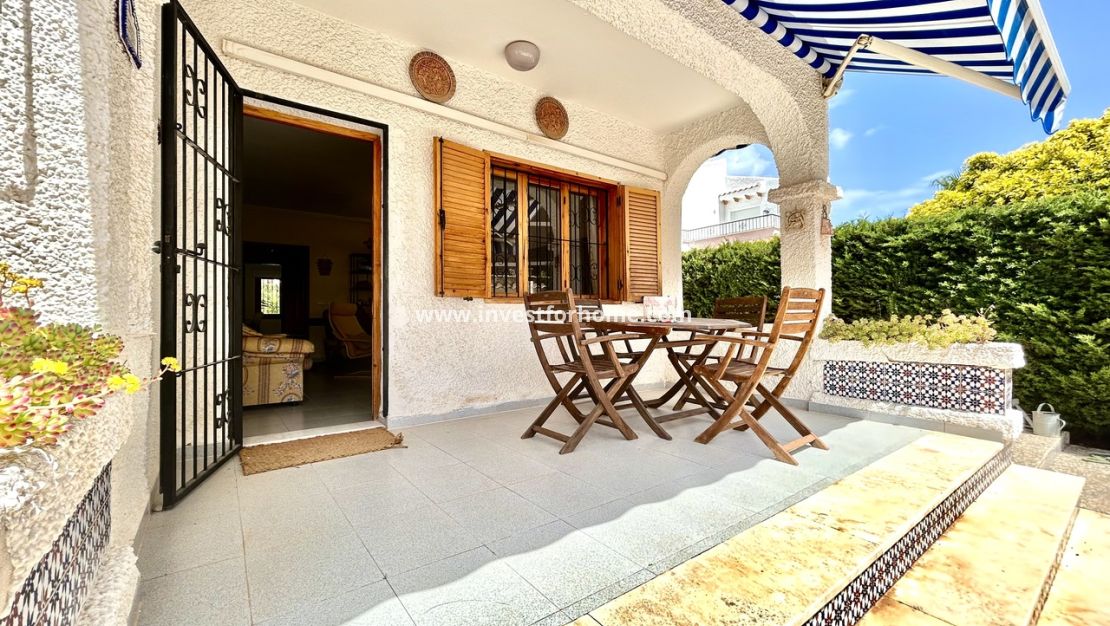 Vente - Villa - Orihuela Costa - Costa Blanca