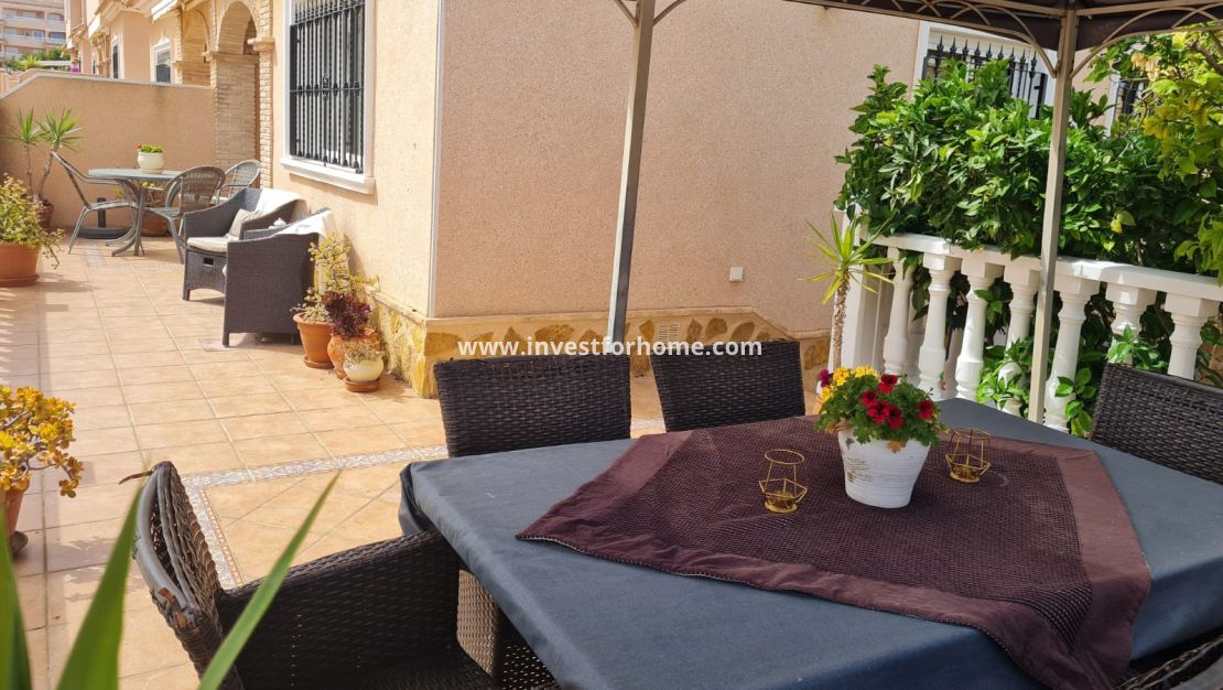 Vente - Villa - Orihuela Costa - Costa Blanca