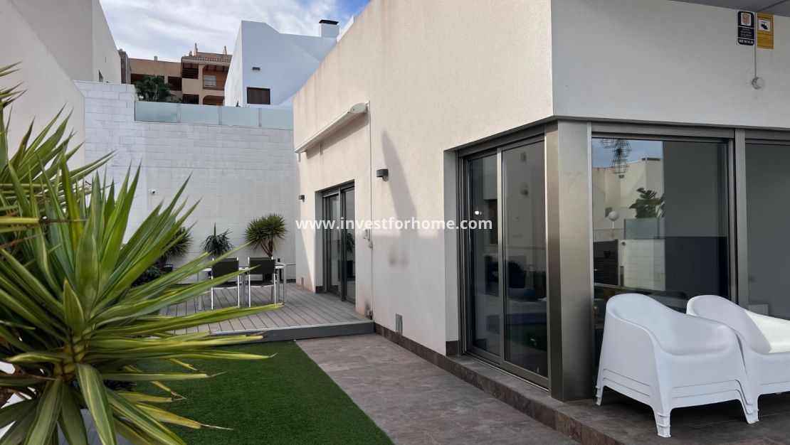 Vente - Villa - Orihuela Costa - Costa Blanca
