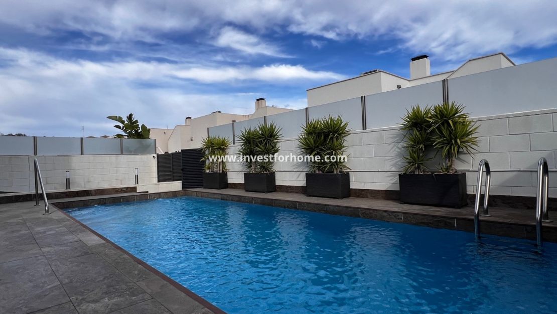 Vente - Villa - Orihuela Costa - Costa Blanca