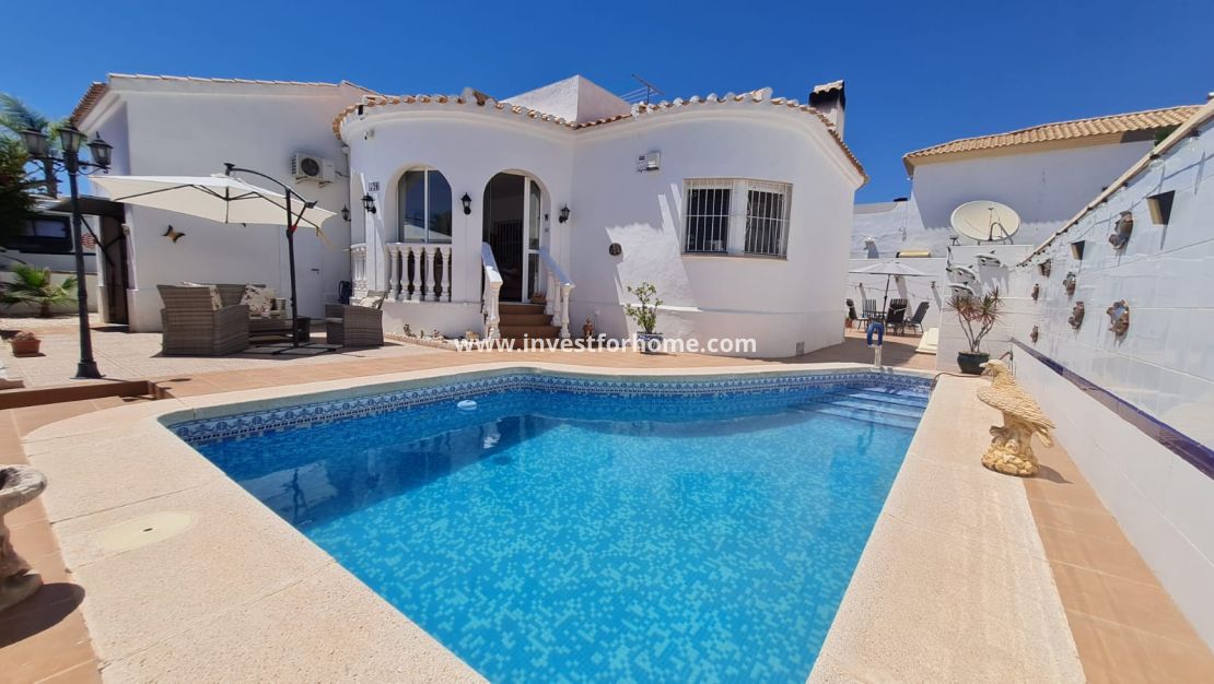Vente - Villa - Orihuela Costa - Costa Blanca