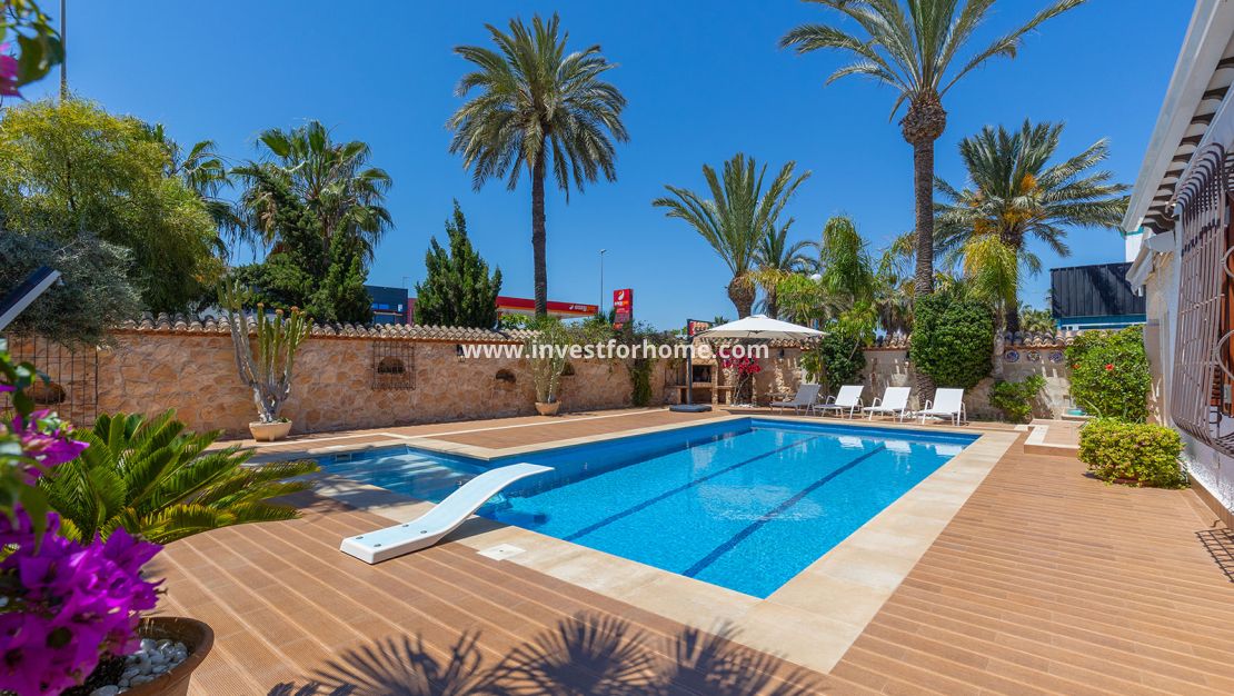 Vente - Villa - Orihuela Costa - Costa Blanca