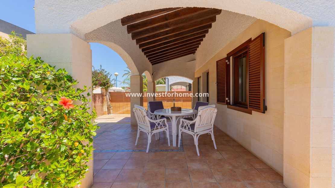 Vente - Villa - Orihuela Costa - Costa Blanca