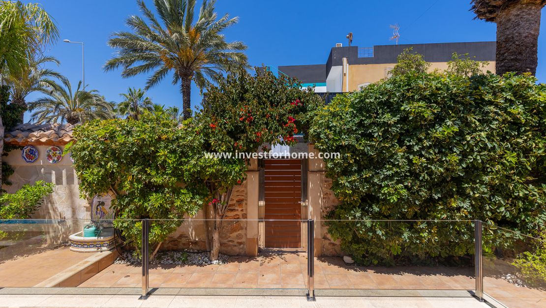 Vente - Villa - Orihuela Costa - Costa Blanca