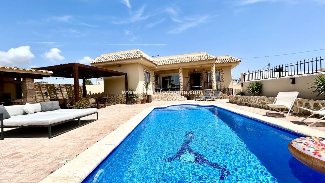 Vente - Villa - Orihuela Costa - Costa Blanca