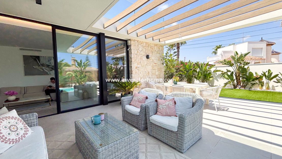 Vente - Villa - Orihuela Costa - Costa Blanca