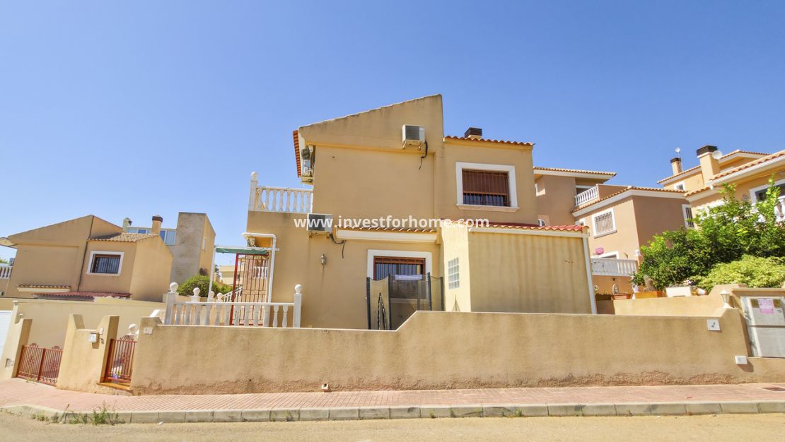 Vente - Villa - Orihuela Costa - Costa Blanca