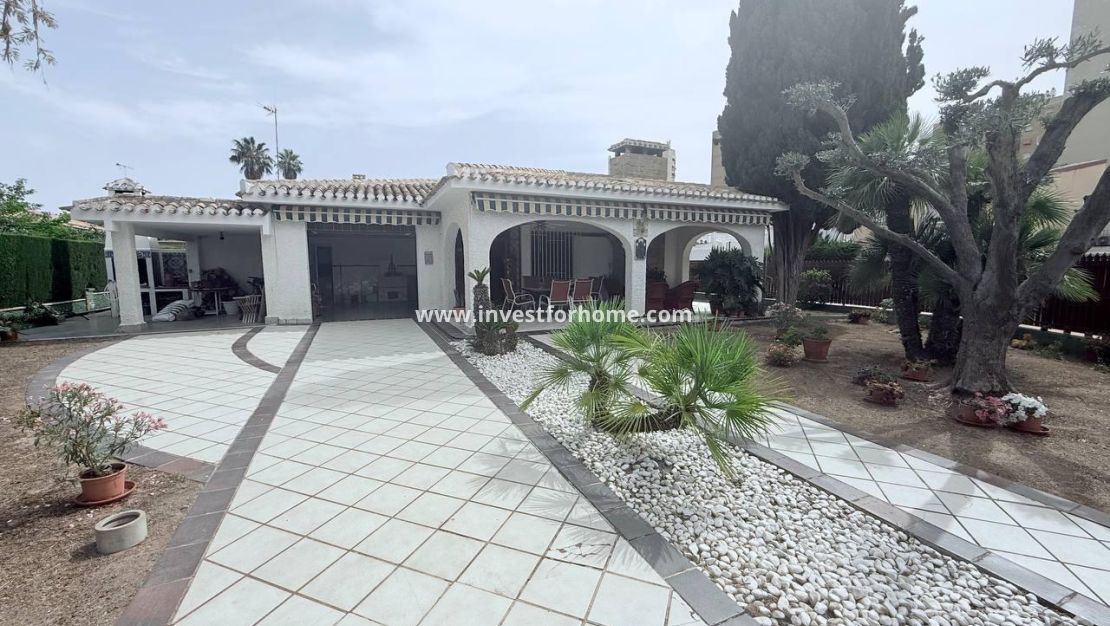 Vente - Villa - Orihuela Costa - Dehesa De Campoamor