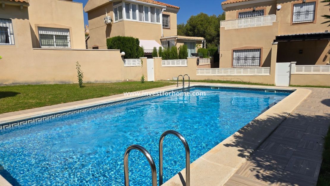Vente - Villa - Orihuela Costa - Inland
