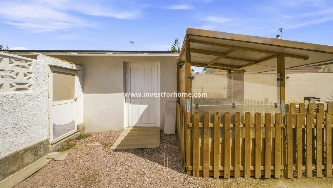Vente - Villa - Orihuela Costa - La Zenia