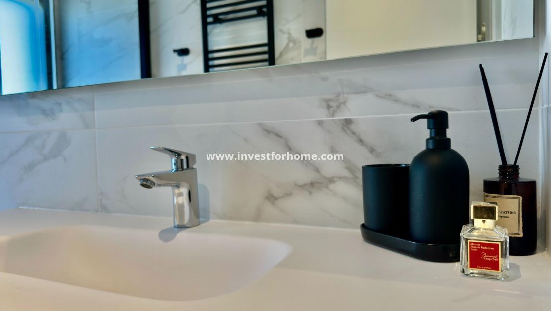 Vente - Villa - Orihuela Costa - Las Colinas Golf