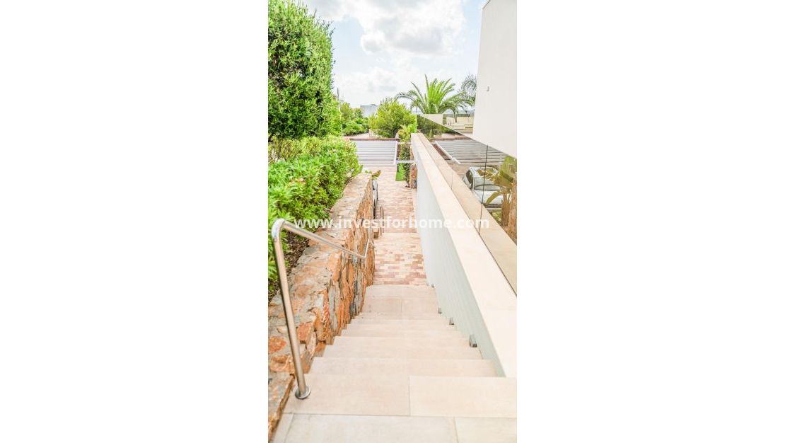 Vente - Villa - Orihuela Costa - Las Colinas Golf