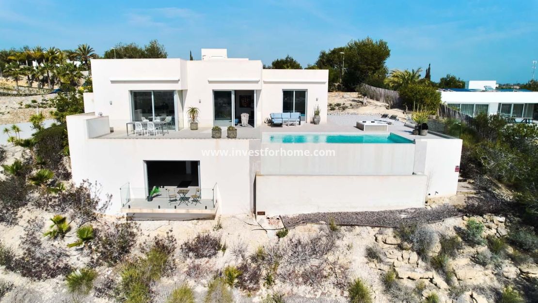 Vente - Villa - Orihuela Costa - Las Colinas Golf