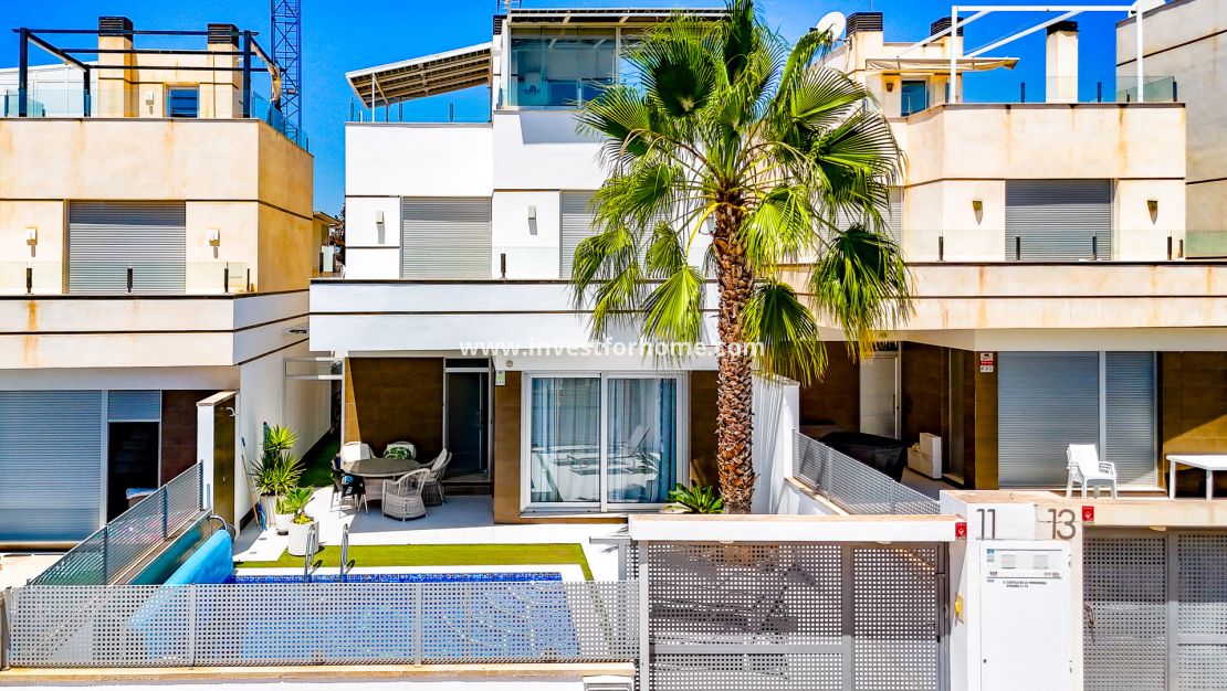 Vente - Villa - Orihuela Costa - Lomas De Cabo Roig