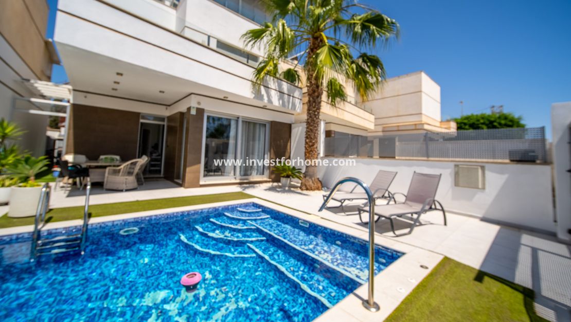 Vente - Villa - Orihuela Costa - Lomas De Cabo Roig