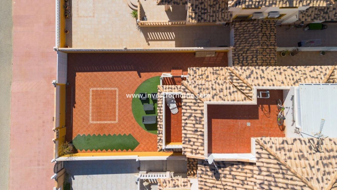 Vente - Villa - Orihuela Costa - Lomas de Cabo Roig