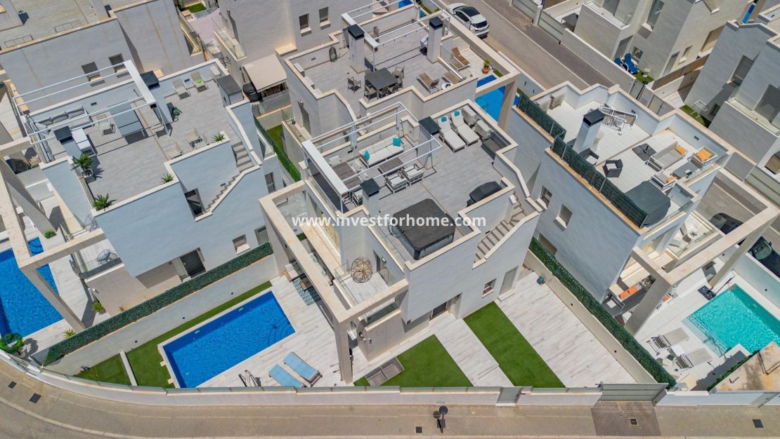 Vente - Villa - Orihuela Costa - Lomas De Cabo Roig