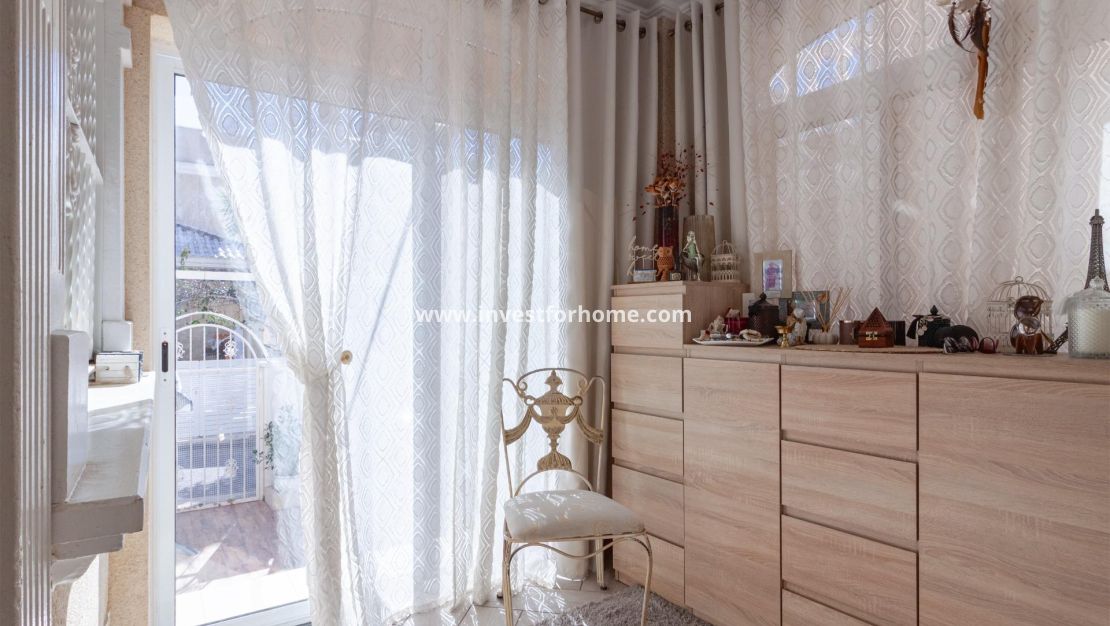 Vente - Villa - Orihuela Costa - Los Almendros-la Florida