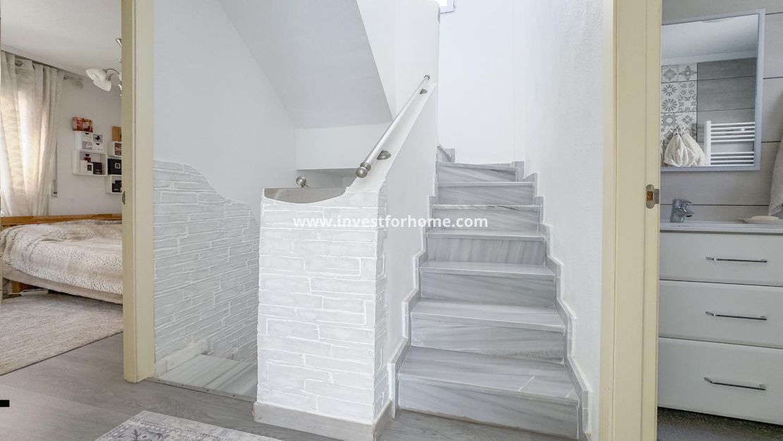 Vente - Villa - Orihuela Costa - Los Almendros-la Florida