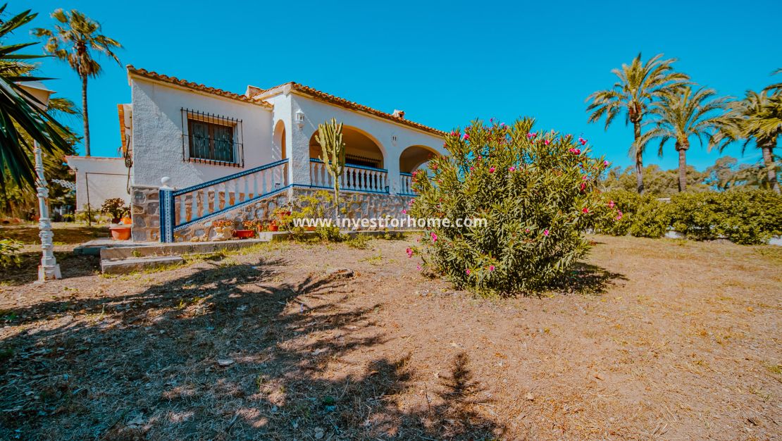 Vente - Villa - Orihuela Costa - Playa Flamenca