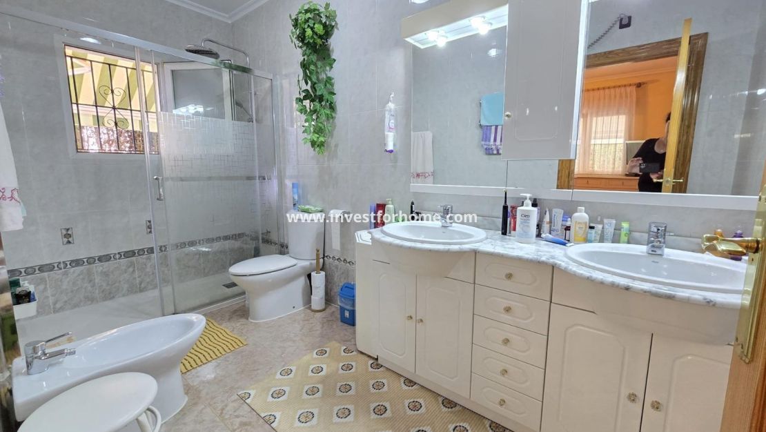 Vente - Villa - Orihuela Costa - Playa Flamenca